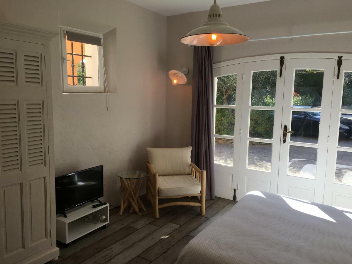 Le Champmazet Bed & Breakfast La Roquette-sur-Siagne Bagian luar foto